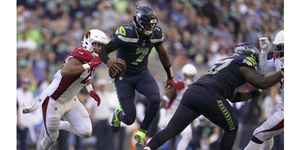 Los Green Bay Packers y los Seattle Seahawks se enfrentan entre sí